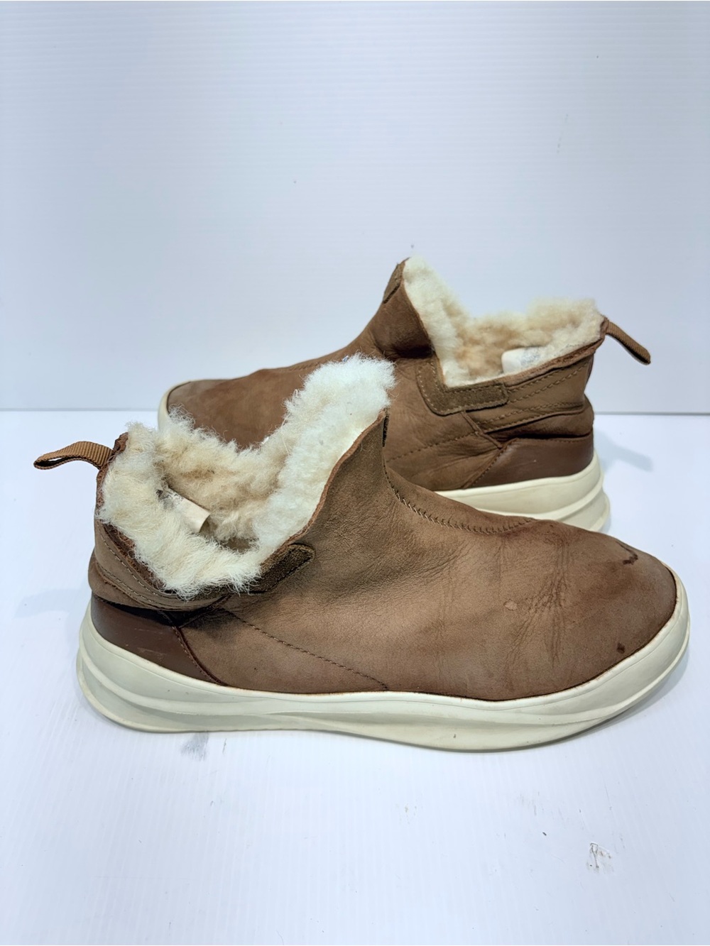 PAJAR Women's Tan Leather Shearling-Lined Winter Slip-Ons - Size 9/9.5